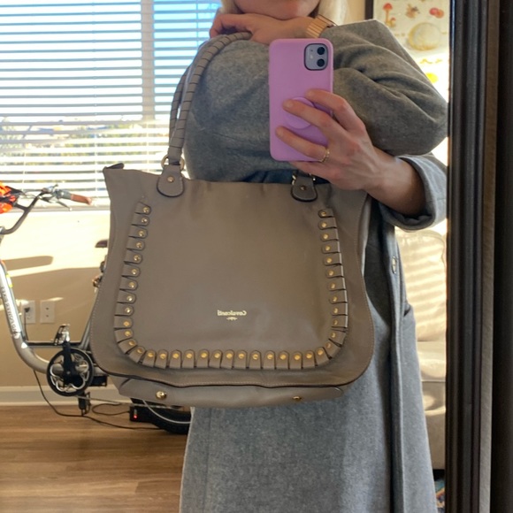 Cavalcanti Shoulder Bag - Picture 4 of 4